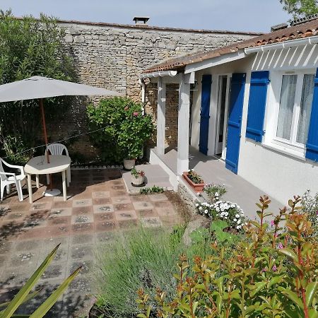 Jolie Maison Familiale Oleronaise Saint-Georges-d'Oleron Buitenkant foto