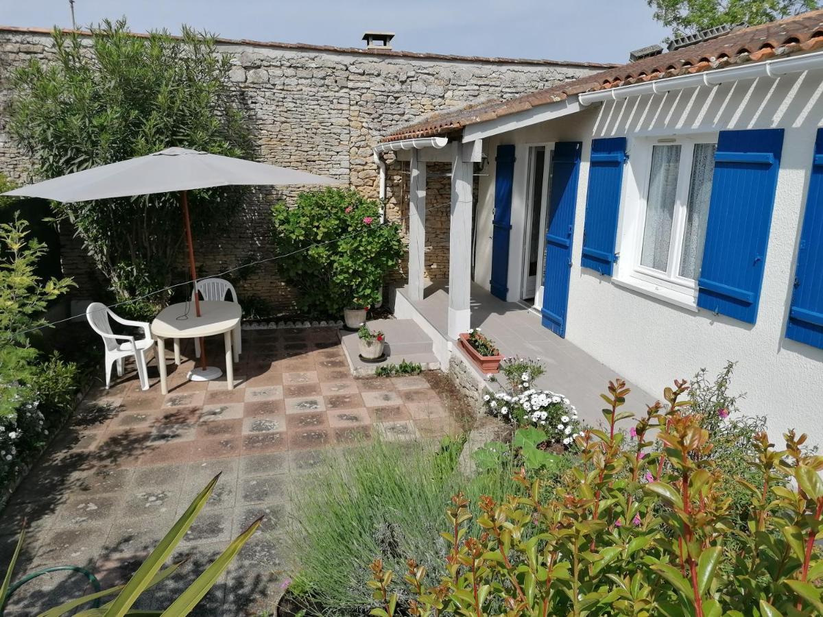 Jolie Maison Familiale Oleronaise Saint-Georges-d'Oleron Buitenkant foto